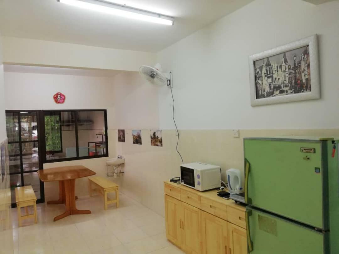 Sweethome For Travelers 세렘반 외부 사진